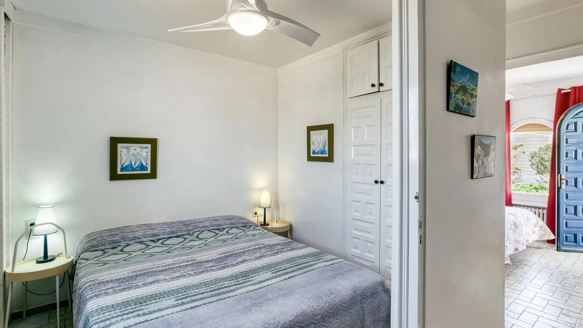 Art- Apartamentos Revilla Tacke G 엠푸리아브라바